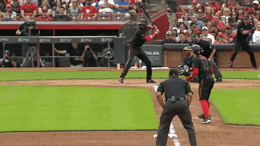 Elly De La Cruz High Ball Pitch GIF