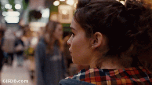 Emilia Clarke Gen GIF