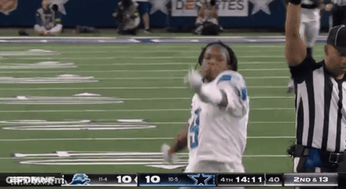 ESPN Football Game Score 10 To 5 GIF