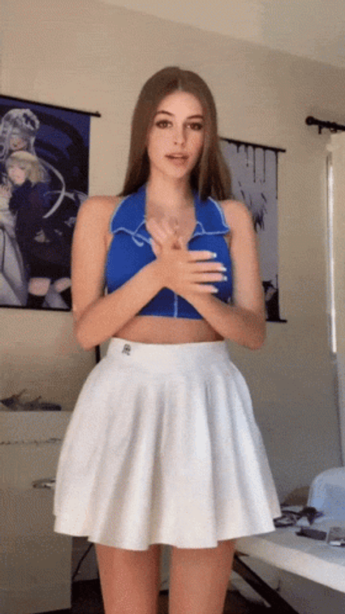 Eva Cudmore Rolling Dice Dance GIF