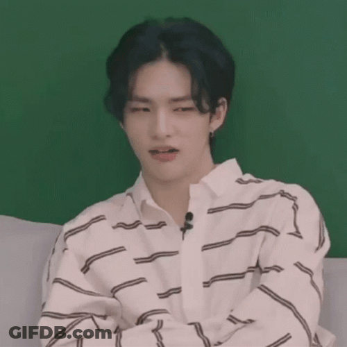 Ew Shrug Kpop Hyunjin Stray Kids GIF