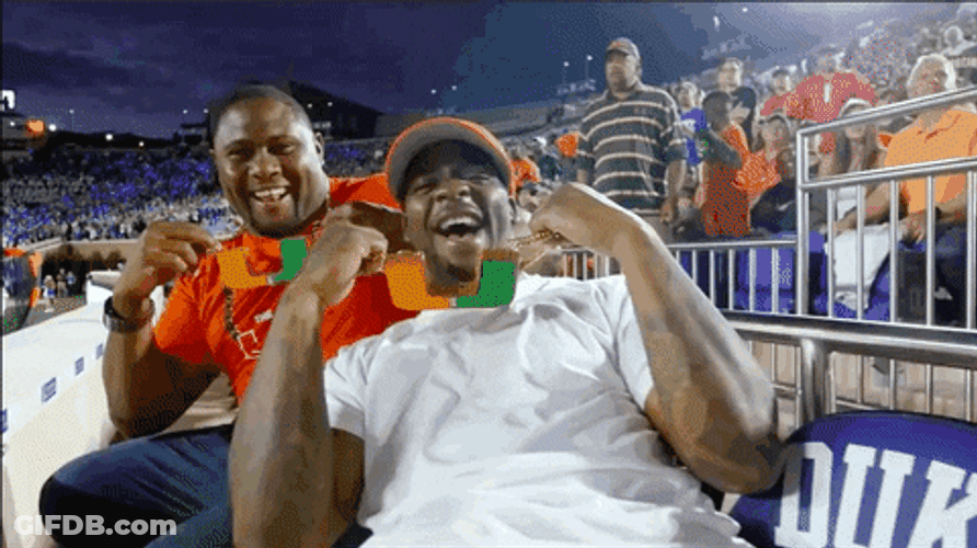 Fans Wearing The U Chain GIF