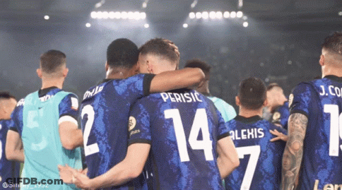 FC Bayern Soccer Player Applauding Crowd GIF