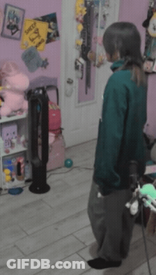 Feet Saying Hal I Won't Look Back GIF