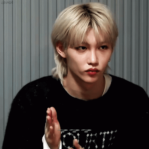 Felix Stray Kids Confused GIF
