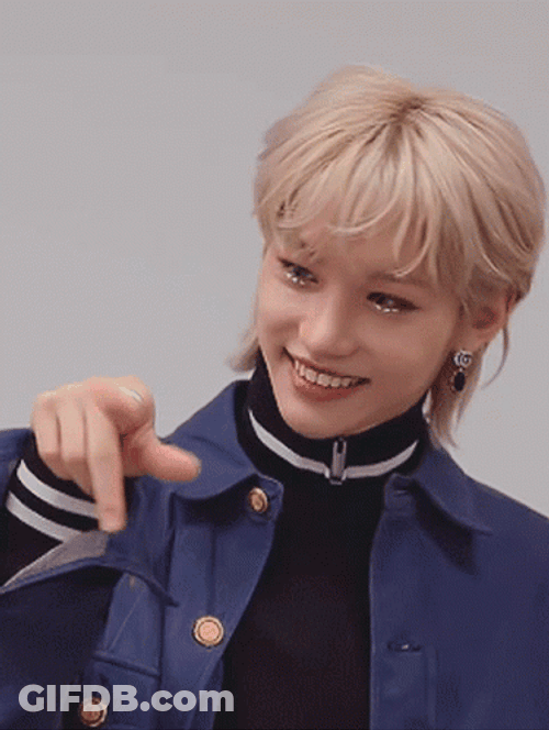 Felix Stray Kids Finger Hearts GIF