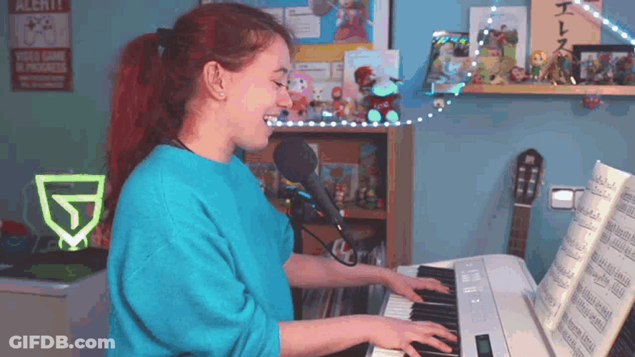 Feliz Lunes Smiling Woman Playing Organ Piano GIF