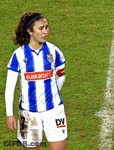 Female Soccer Player In Blue And White Striped Jersey Euskaltel GIF