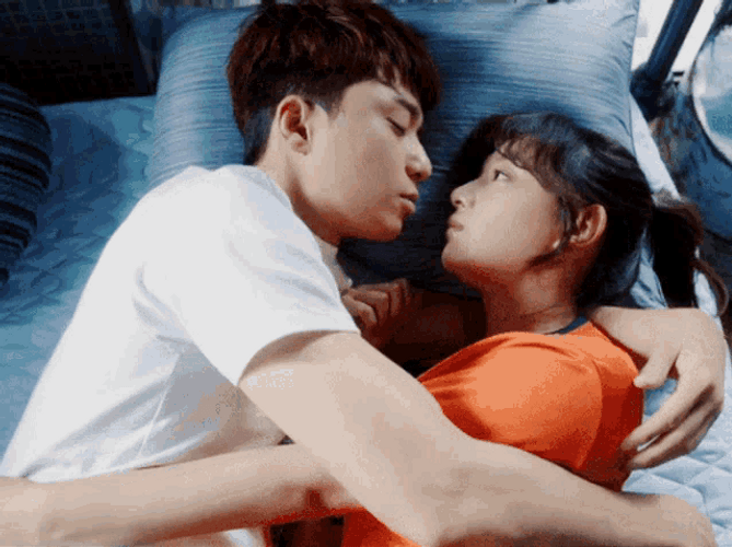 Fight For My Way Couple Hot Kiss GIF