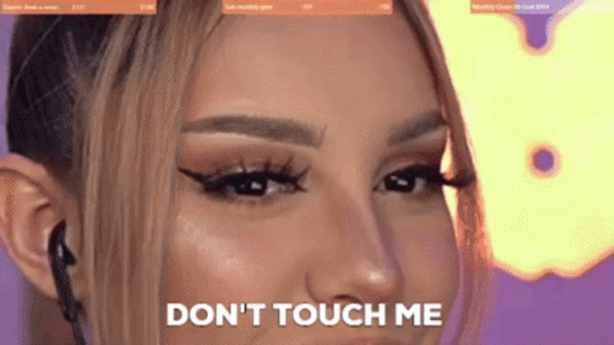 Fleeksie Kisses Dont Touch Me GIF