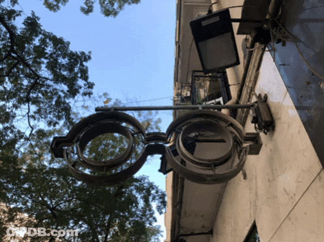 Flickering Happy Sumo Neon Sign GIF