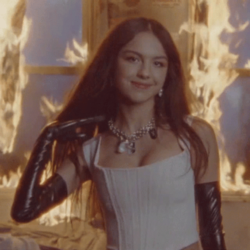 Flip Hair Olivia Rodrigo Good For You GIF