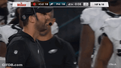Football Game Between CLE 18 And PHIL 18 GIF