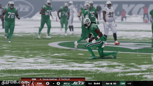 Football Game Jets Vs Cincinnati Titans GIF