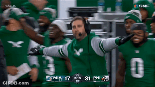 Football Game Score 31 To 17 GIF