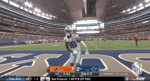 Football Game Score 7 To 11 GIF