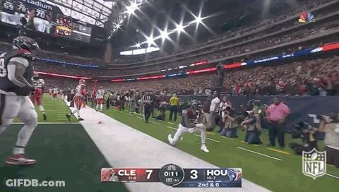 Football Game Score CLE 7 HOU 3 GIF