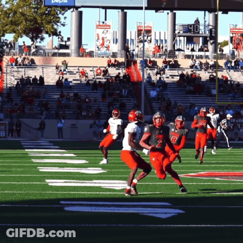 Football Game With Score 40 GIF