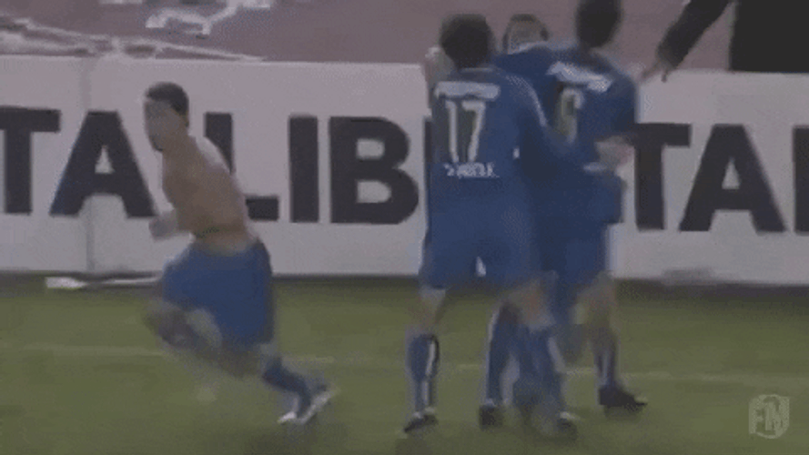 Football Player Chicken Dance While Running GIF