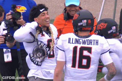 Football Player Illingworth In White Jersey Number 16 GIF