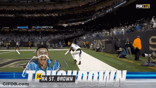 Football Player In Black Jersey Number 14 GIF