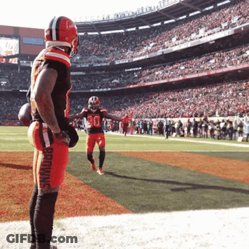 Football Player In Browns Jersey GIF