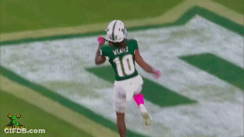 Football Player In Green Jersey Number 10 GIF