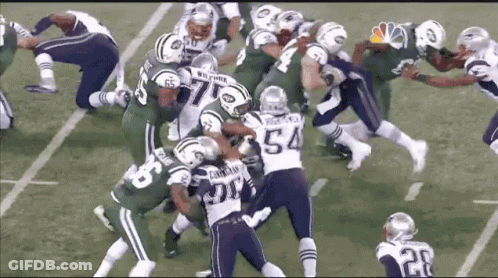Football Player In Number 10 Jersey GIF