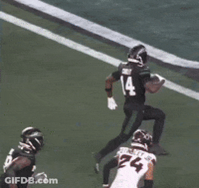 Football Player In Number 14 Jersey GIF