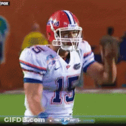 Football Player In Number 15 Jersey GIF