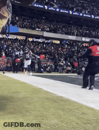 Football Player In Number 20 Jersey Running GIF