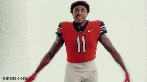 Football Player In Red Jersey Number 11 GIF