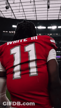 Football Player In Red Jersey Number 11 GIF
