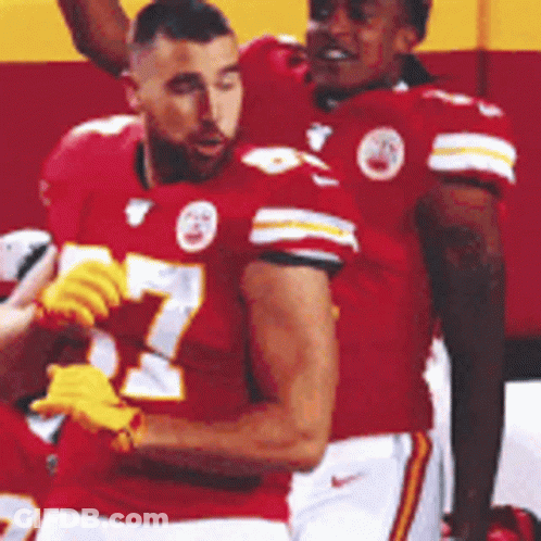 Football Player In Red Jersey Number 87 GIF