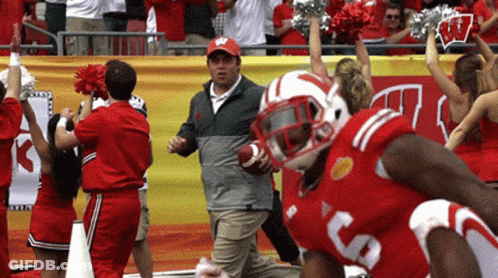 Football Player In Red Uniform Number 6 GIF