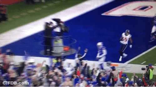 Football Player In White Jersey Number 29 GIF