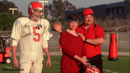Football Player In White Jersey Number 5 GIF