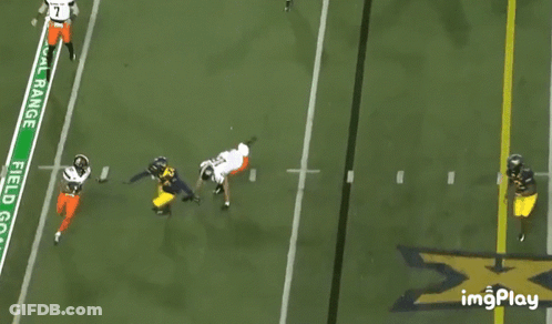 Football Player Number 10 Running On Field GIF