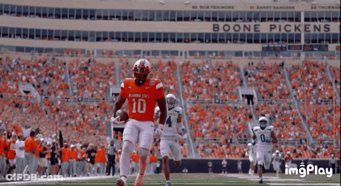 Football Player Number 10 Running With Ball GIF