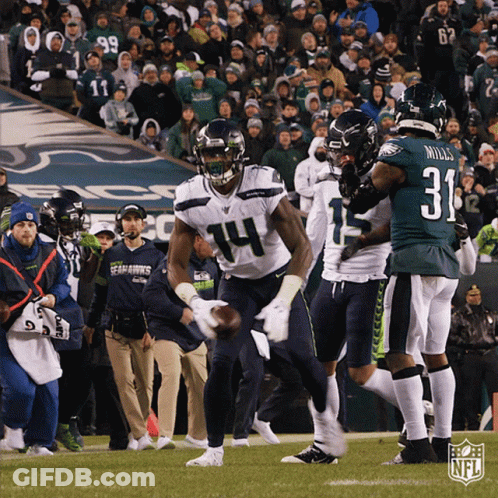 Football Player Number 14 Running With Ball GIF