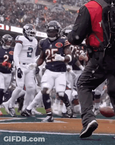 Football Player Number 25 Running On Field GIF