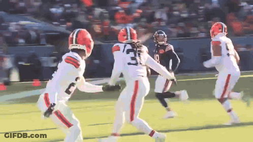Football Player Number 3 Running On Field GIF