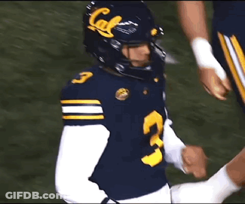 Football Player Number 3 Running On Field GIF