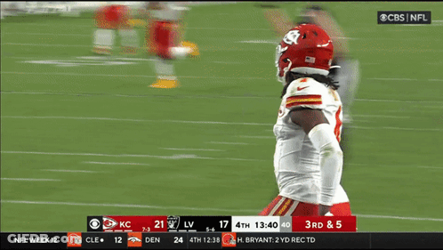 Football Player Number 4 GIF