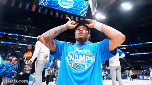 Football Player Number 6 On Field GIF