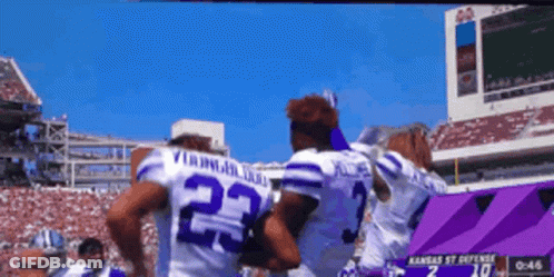 Football Player Number 6 Running With Ball GIF
