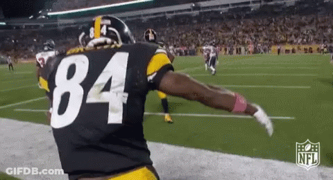 Football Player Number 84 Running GIF