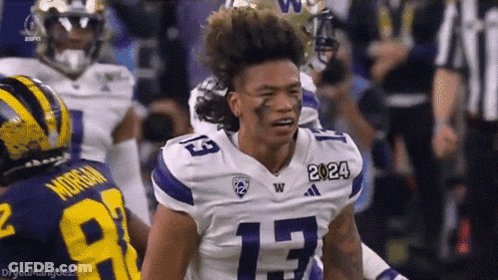 Football Player Wearing Jersey Number 13 GIF
