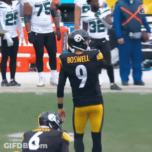 Football Player Wearing Number 9 Jersey GIF