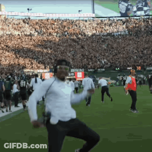 Football Player With T On Helmet GIF